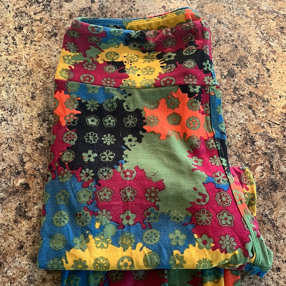 LuLaRoe Leggings.